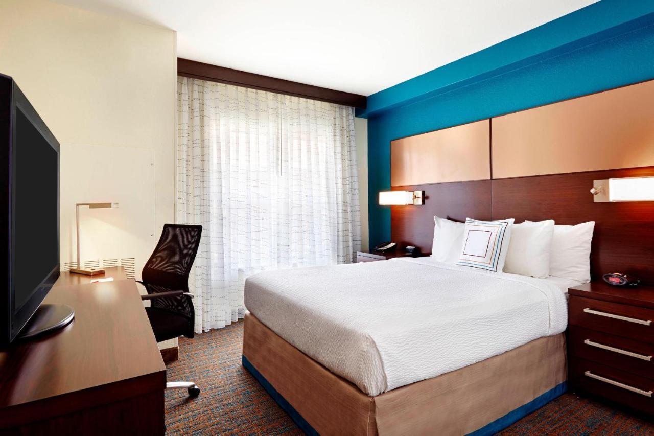 By The Galleria Hotel Houston