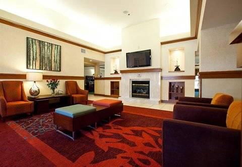 By The Galleria Hotel 3*